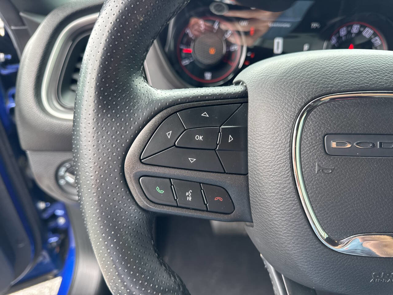Used 2021 Dodge Challenger SXT w/ Blacktop Package image 28