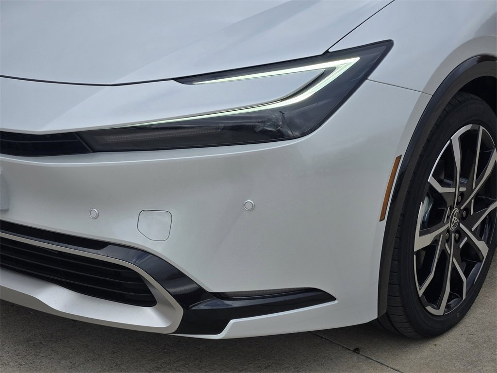 New 2026 Toyota Prius Plug-In Hybrid image 6