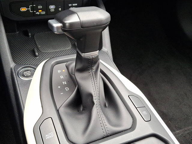 Used 2025 Kia K4 GT-Line w/ GT-Line Sunroof Package image 15