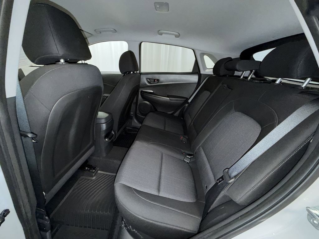 Used 2023 Hyundai Kona SEL image 4