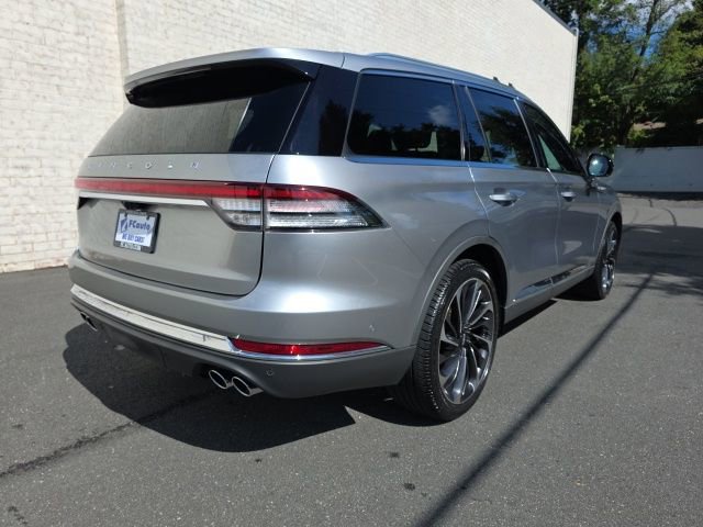 Used 2021 Lincoln Aviator Reserve w/ Equipment Group 202A image 5