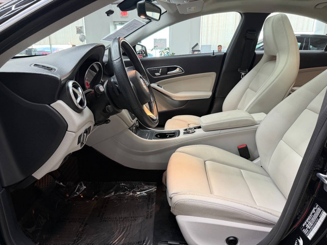 Used 2019 Mercedes-Benz CLA 250 4MATIC image 11