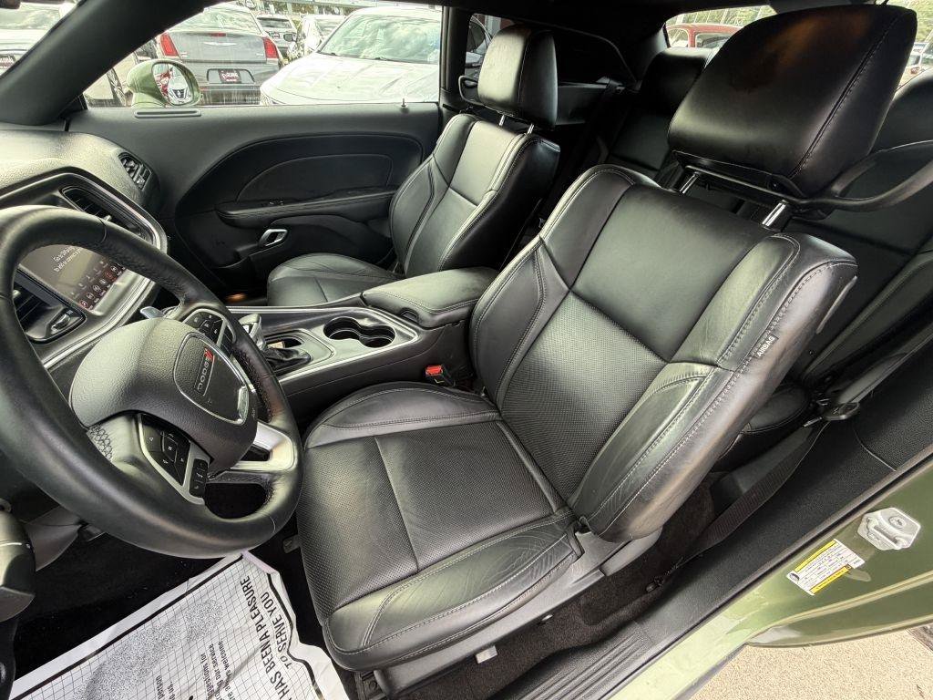 Used 2018 Dodge Challenger GT w/ Driver Convenience Group AWD/4WD image 10