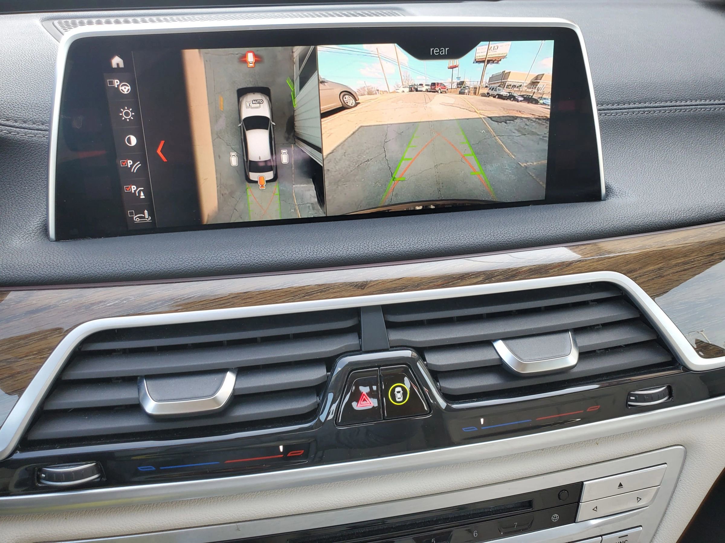 Used 2018 BMW 750i xDrive image 5