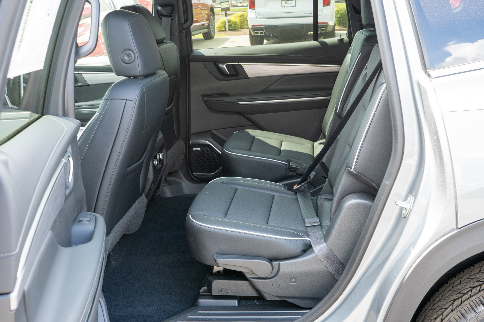 New 2026 Buick Enclave Preferred w/ Power Package image 19