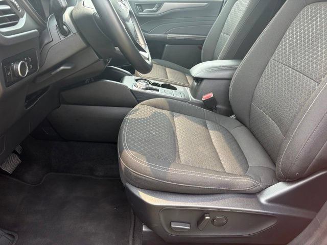 Used 2024 Ford Escape Active AWD/4WD image 10