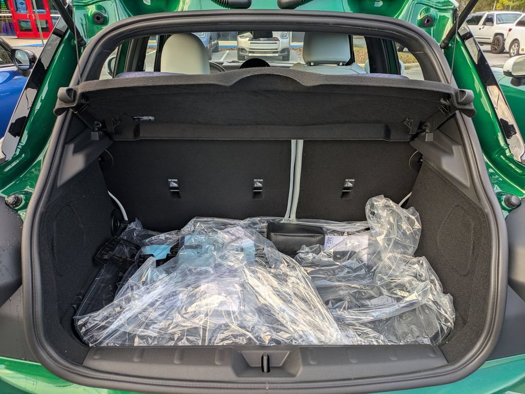 New 2026 MINI Cooper 4-Door Hardtop FWD image 21