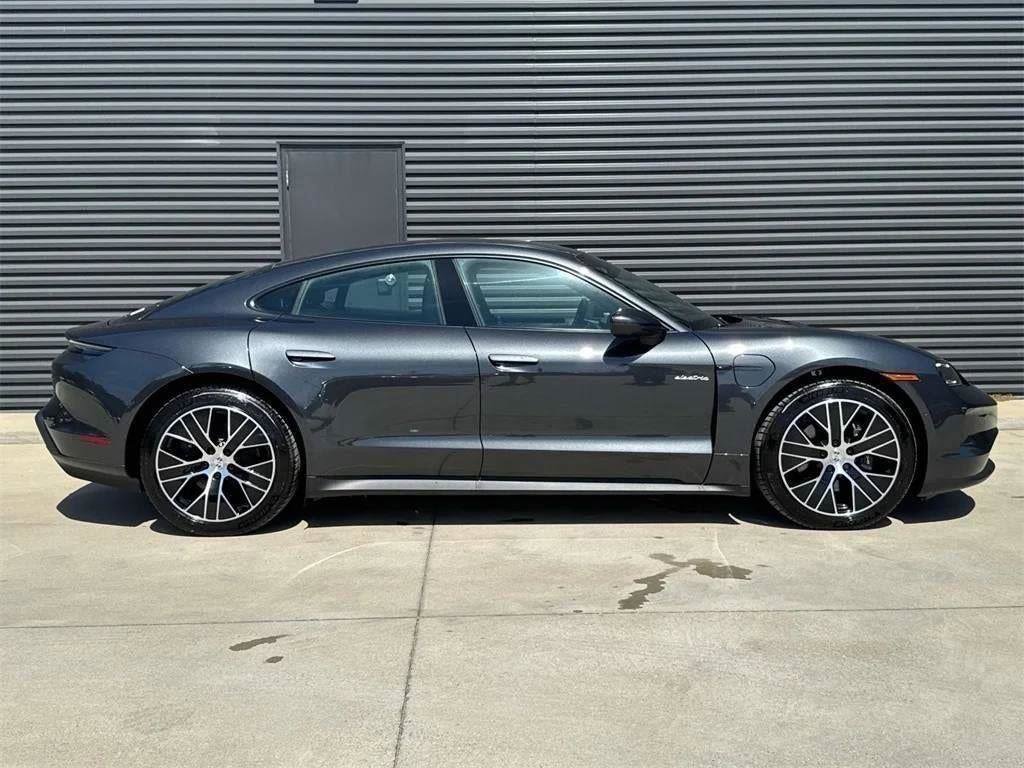 New 2025 Porsche Taycan image 94