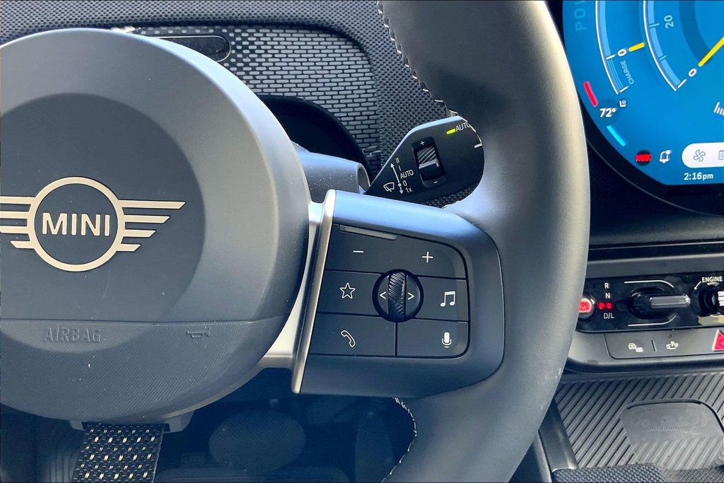 Certified 2025 MINI Cooper Countryman S w/ Comfort Package Max image 20