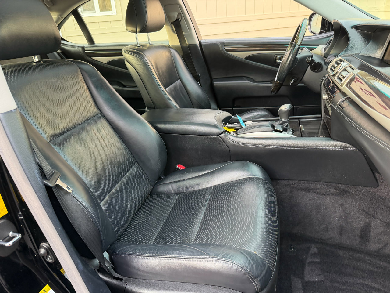 Used 2013 Lexus LS 460 Luxury Sedan AWD w/ Comfort Pkg image 32