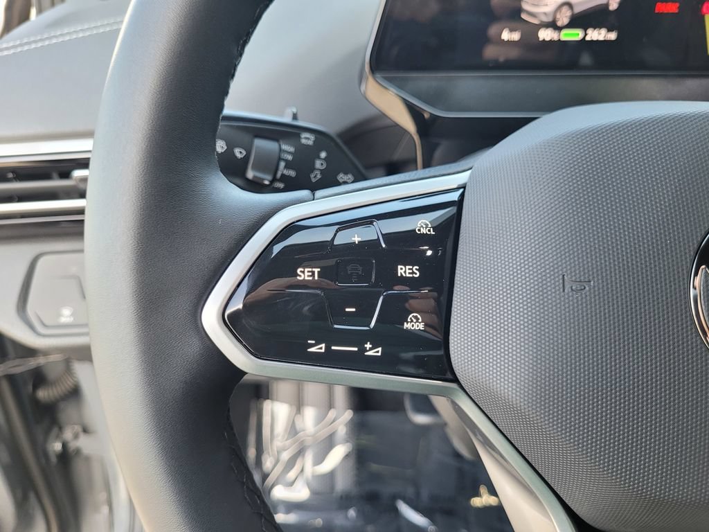 New 2026 Volkswagen ID.4 Pro RWD image 21