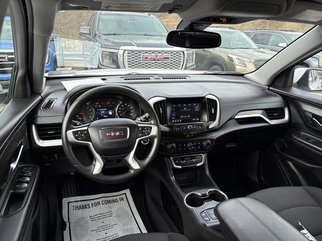 Used 2023 GMC Terrain SLE w/ Driver Convenience Package image 11