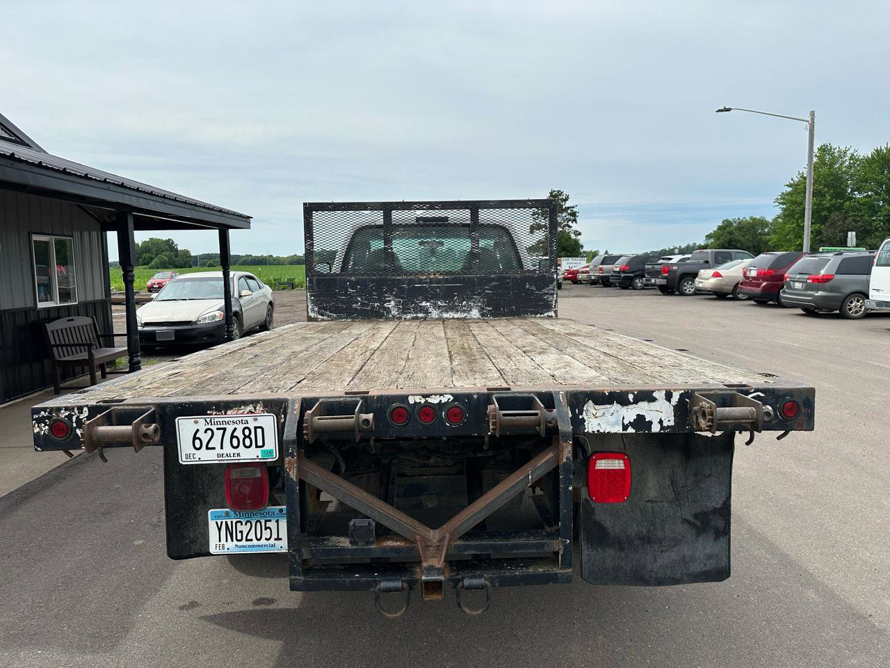Used 2007 Ford F550 2WD Regular Cab Super Duty image 4