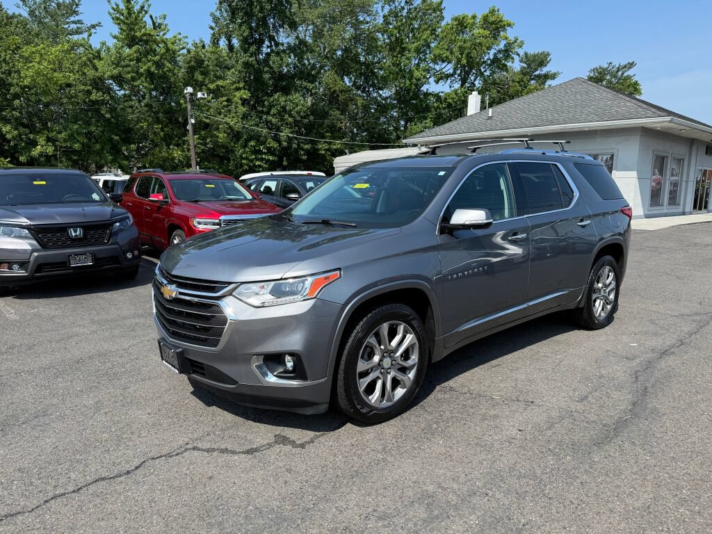 Used 2019 Chevrolet Traverse Premier AWD/4WD image 3