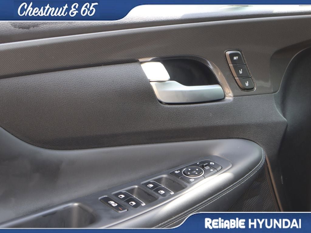 Used 2023 Hyundai Santa Fe Limited FWD image 23