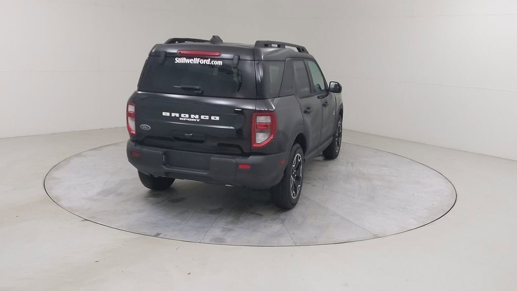 New 2025 Ford Bronco Sport Outer Banks image 14
