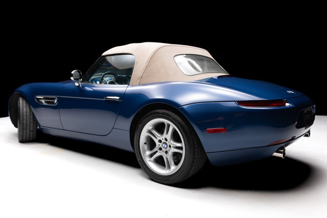 Used 2001 BMW Z8 RWD image 39