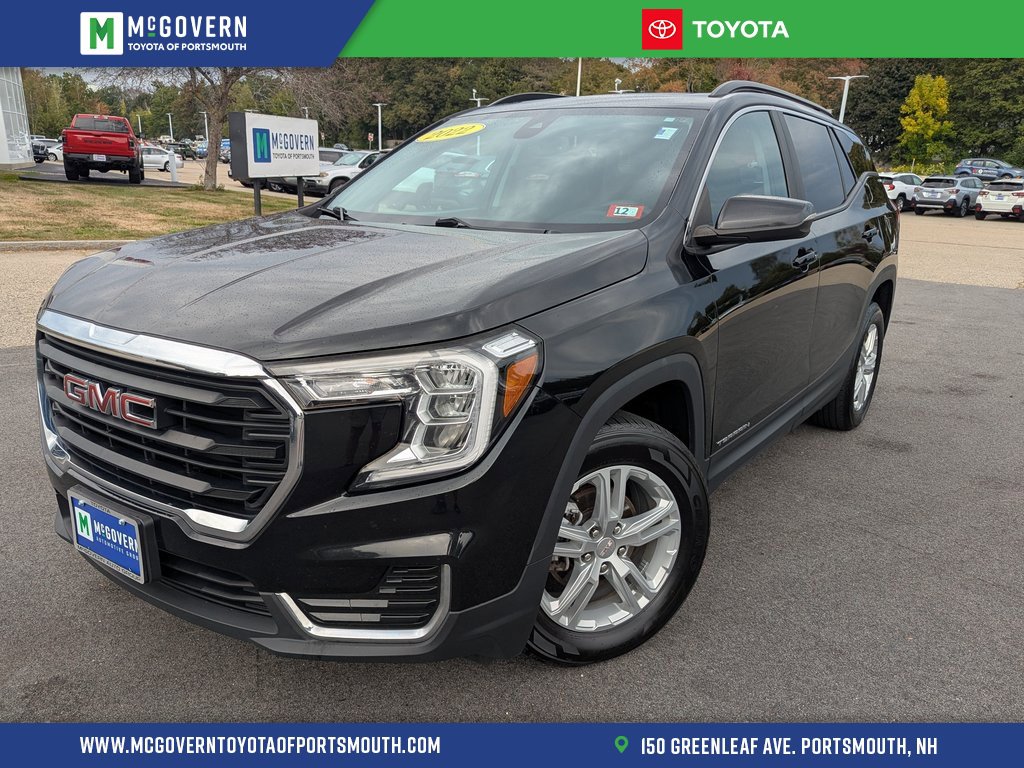 Used 2022 GMC Terrain SLE w/ Driver Convenience Package