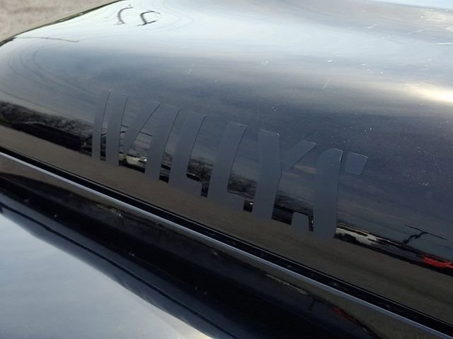 Used 2022 Jeep Gladiator Willys image 30