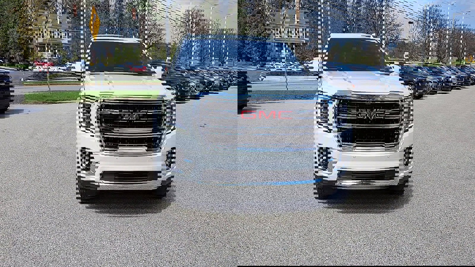 Certified 2024 GMC Yukon XL SLT w/ SLT Premium Package image 3