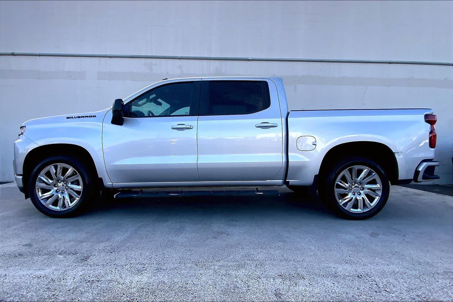 Used 2021 Chevrolet Silverado 1500 RST w/ Bed Protection Package RWD image 3