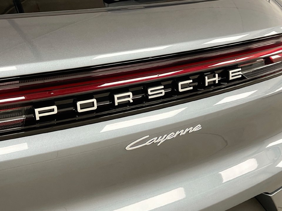 New 2026 Porsche Cayenne AWD/4WD image 34