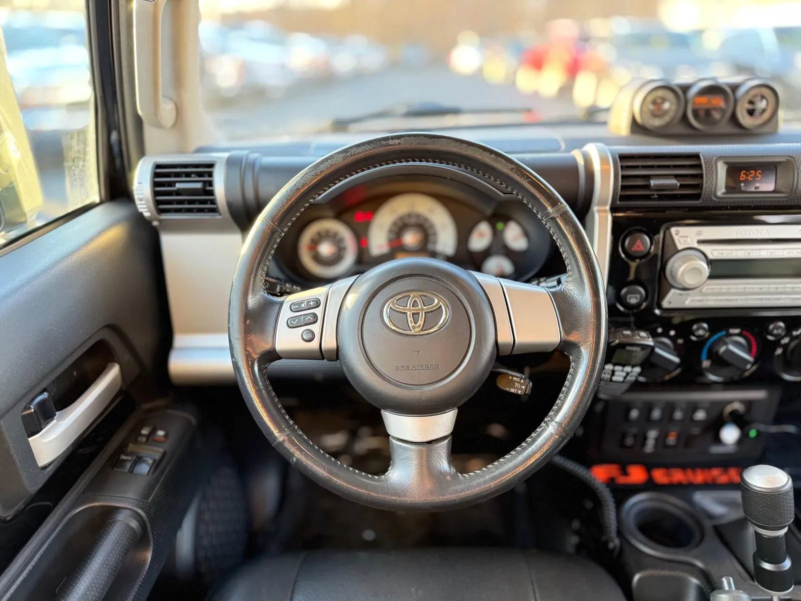 Used 2010 Toyota FJ Cruiser 4WD image 12