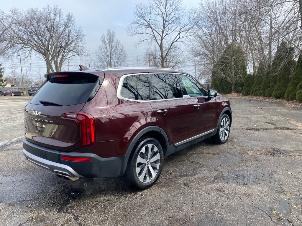 Used 2022 Kia Telluride S image 5