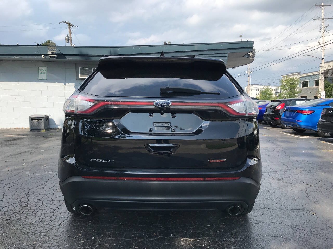 Used 2017 Ford Edge SE AWD/4WD image 6