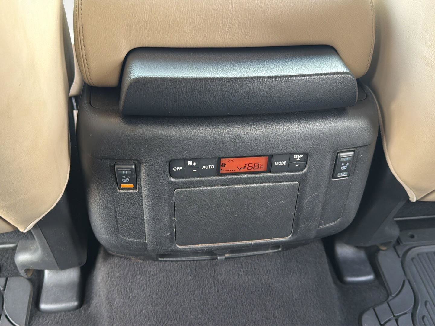 Used 2017 Nissan Armada Platinum w/ Captain Seat Package RWD image 26