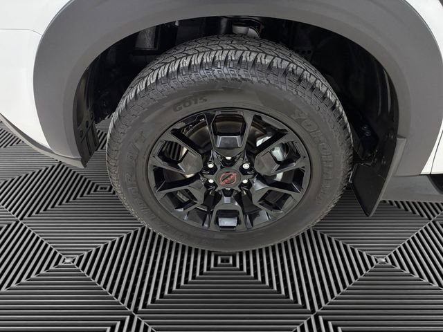 Used 2026 Nissan Armada PRO-4X image 9