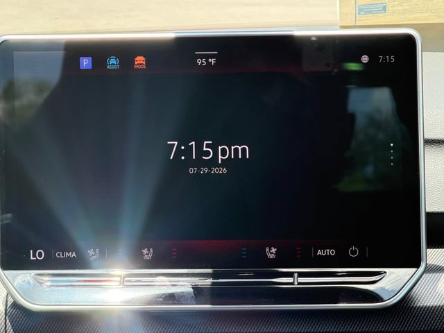 New 2026 Volkswagen GTI SE FWD image 17