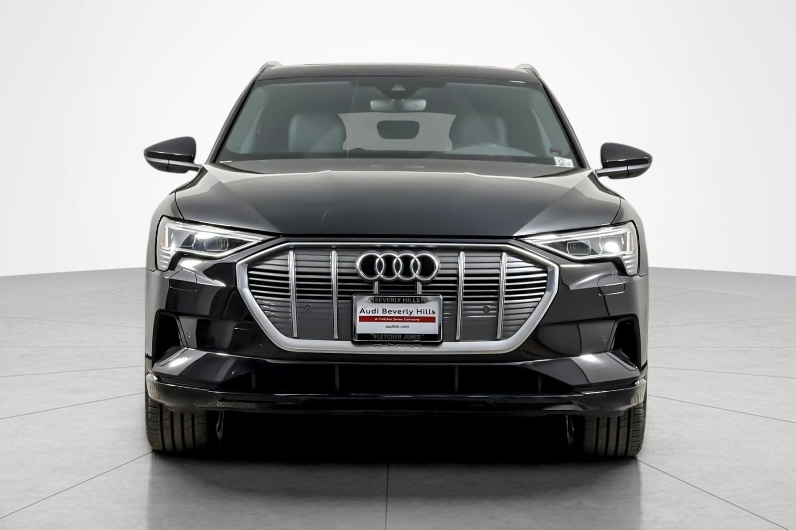 Used 2022 Audi e-tron Premium AWD/4WD image 8