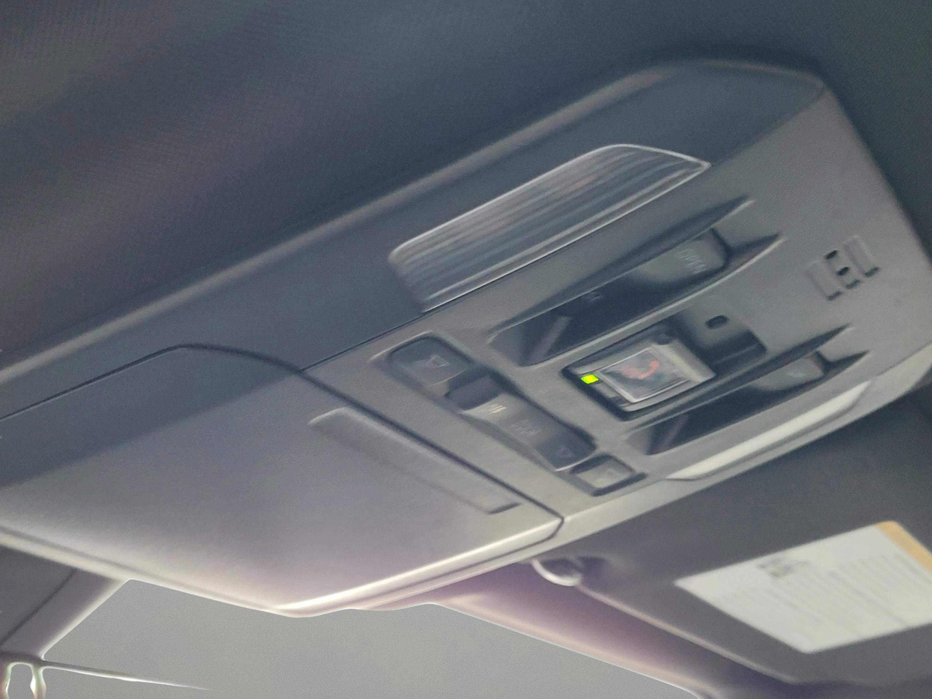 Used 2022 Toyota Highlander XSE image 29