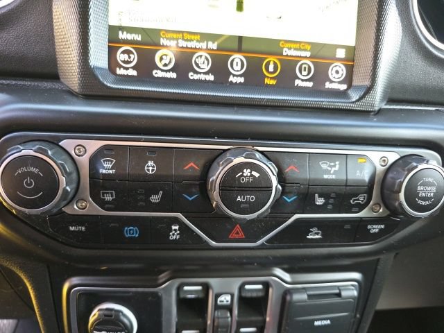 Used 2023 Jeep Wrangler Unlimited Rubicon 4xe w/ Cold Weather Group AWD/4WD image 12