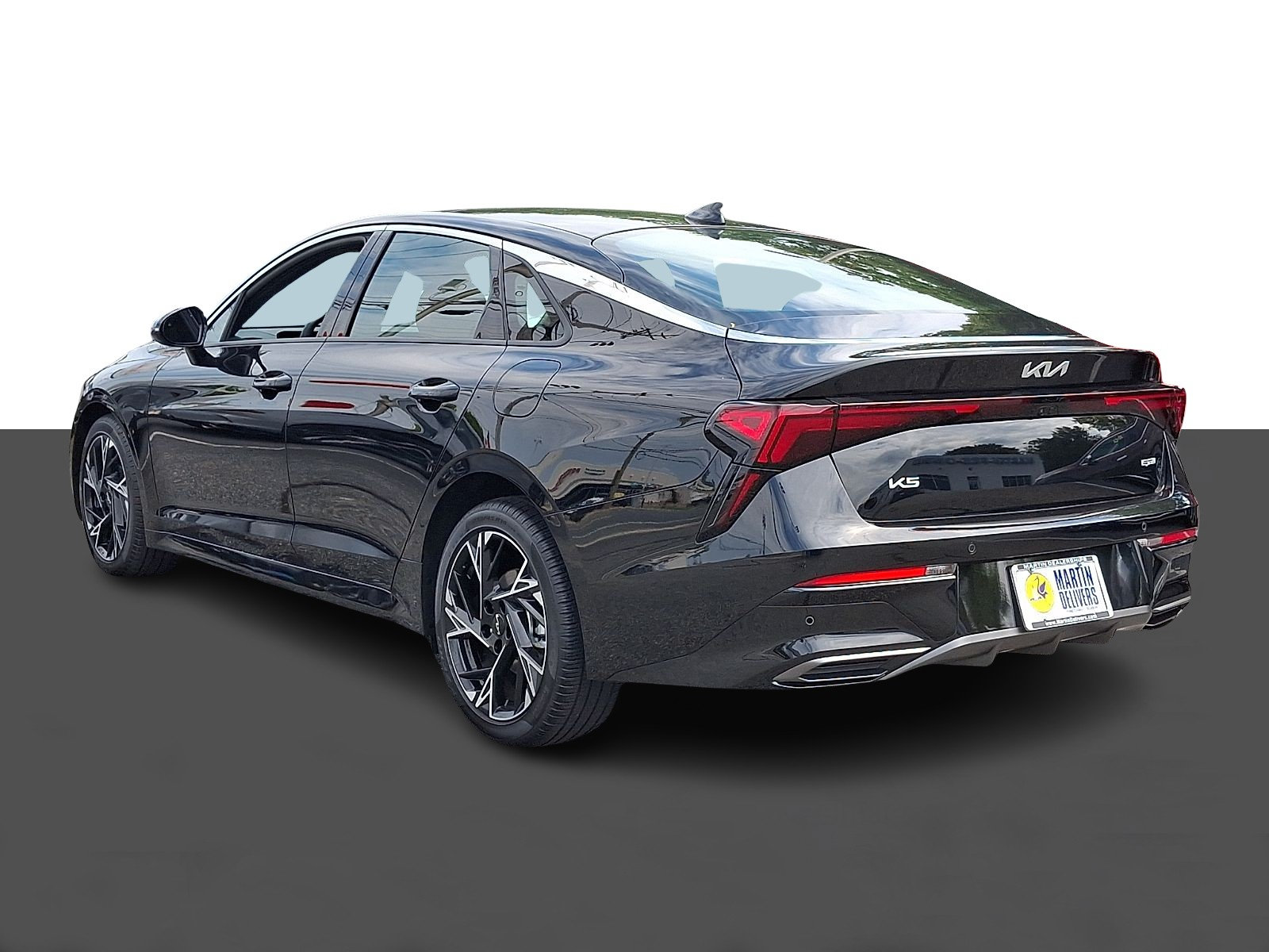 Certified 2025 Kia K5 GT-Line w/ GT-Line Premium Package FWD image 4