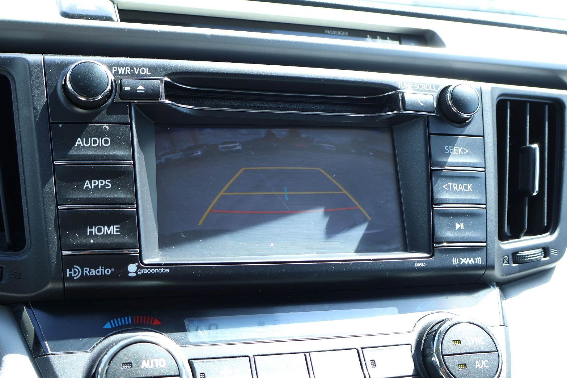 Used 2018 Toyota RAV4 XLE w/ Plus Extra Value Package image 27