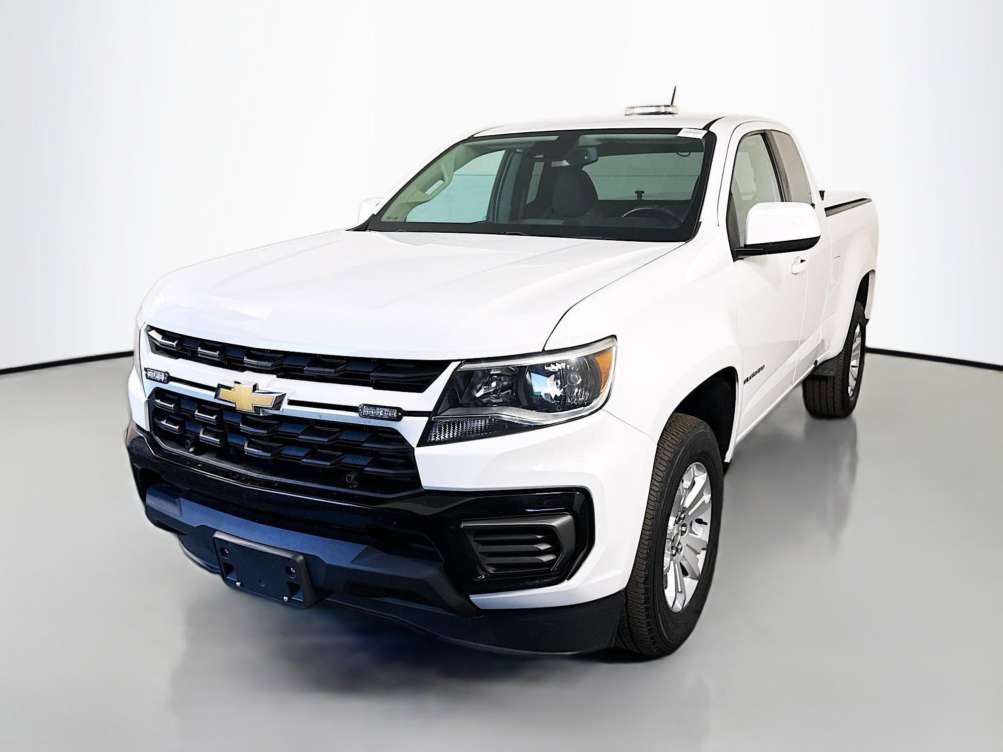 Used 2022 Chevrolet Colorado LT w/ Fleet Safety Package image 4