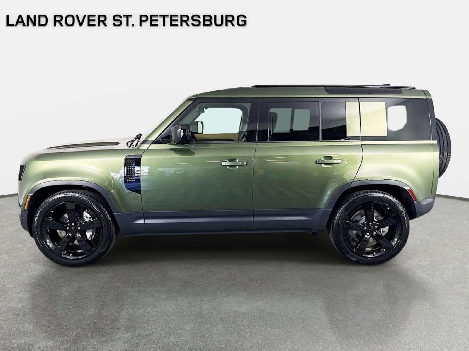 Used 2026 Land Rover Defender 110 S AWD/4WD image 8