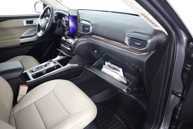 Used 2022 Ford Explorer Limited image 75