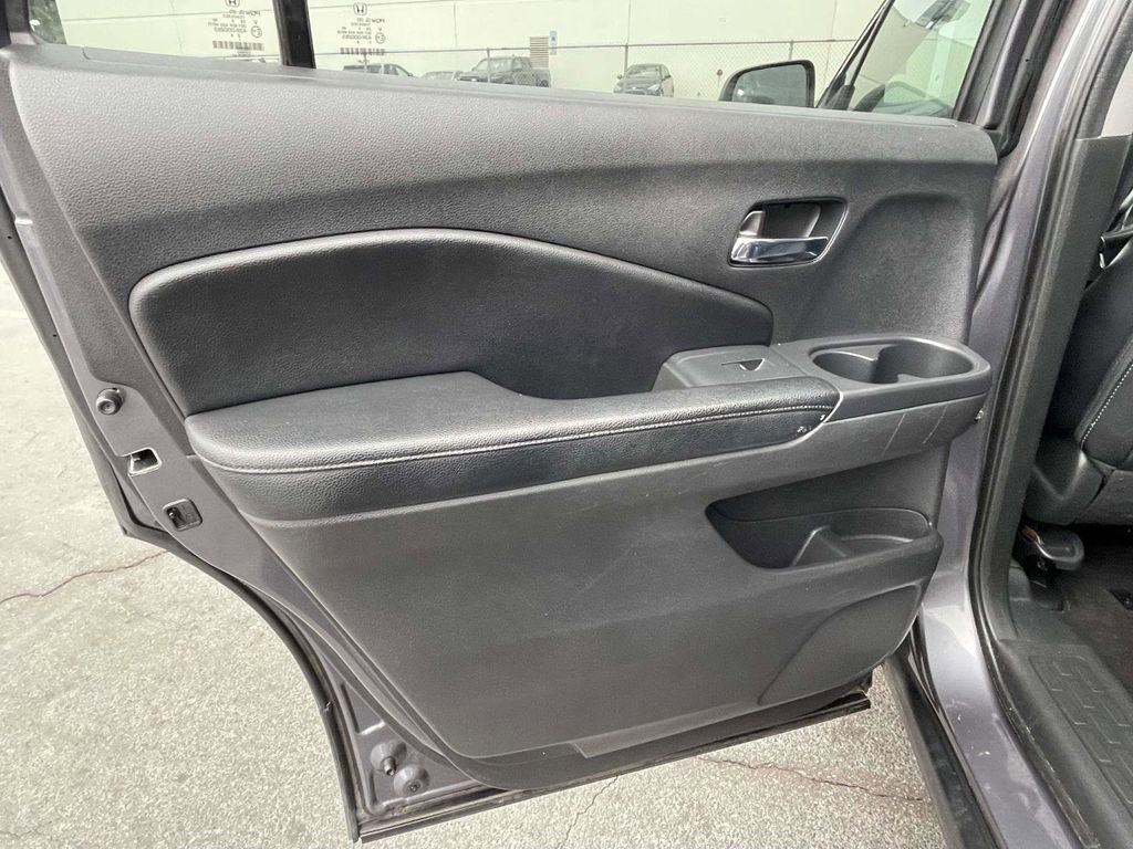 Used 2016 Honda Pilot EX-L image 17
