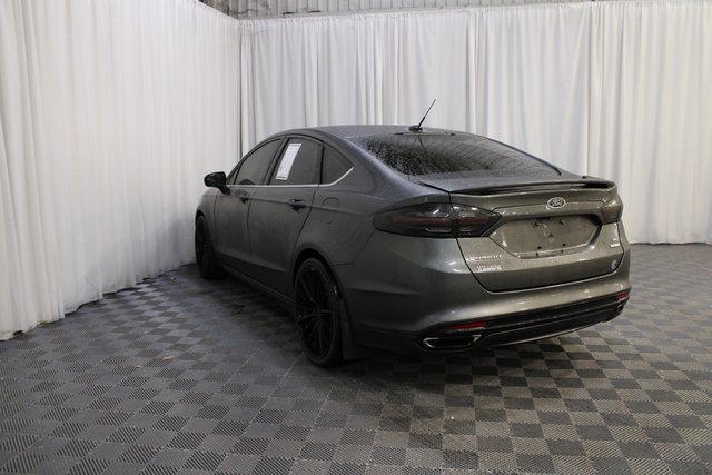 Used 2015 Ford Fusion SE w/ Equipment Group 201A image 18