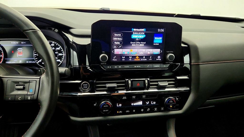Used 2024 Nissan Pathfinder Rock Creek AWD/4WD image 17