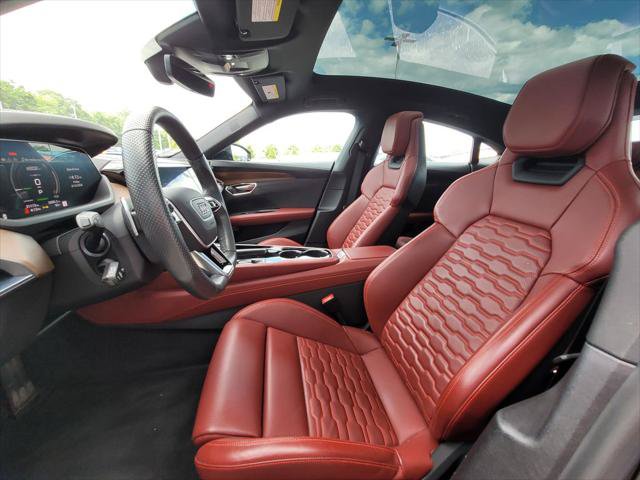 Certified 2024 Audi e-tron GT Premium Plus w/ Executive Package AWD/4WD image 20
