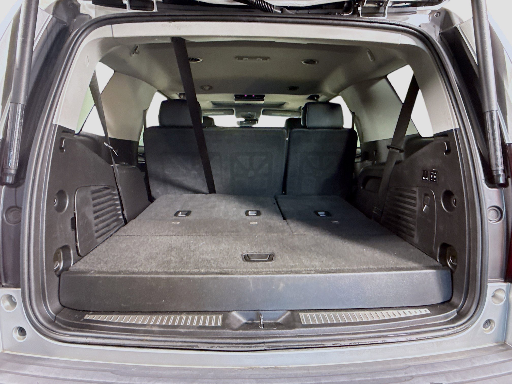 Used 2019 Chevrolet Tahoe LT image 34