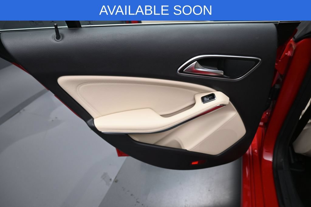 Used 2019 Mercedes-Benz CLA 250 4MATIC image 31