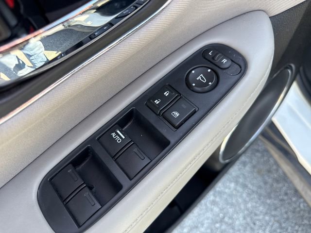 Used 2018 Honda HR-V EX image 24