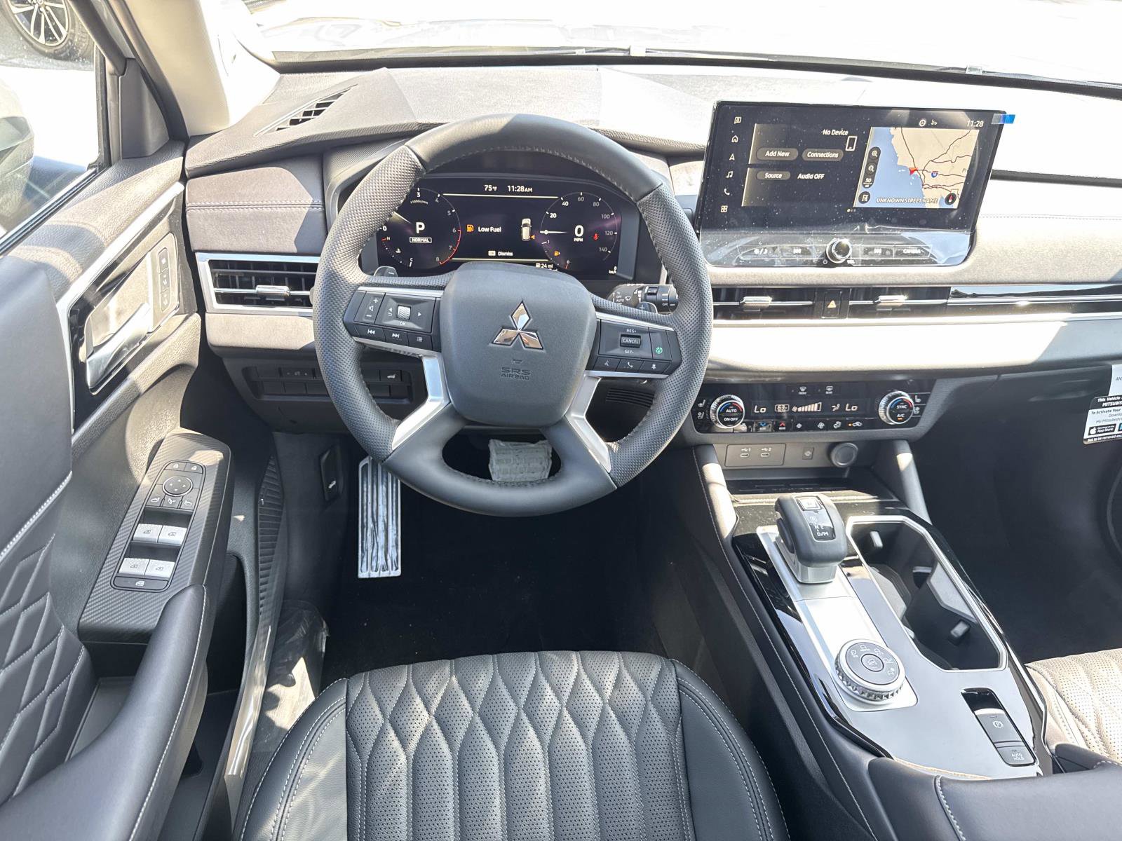 New 2025 Mitsubishi Outlander SEL image 10