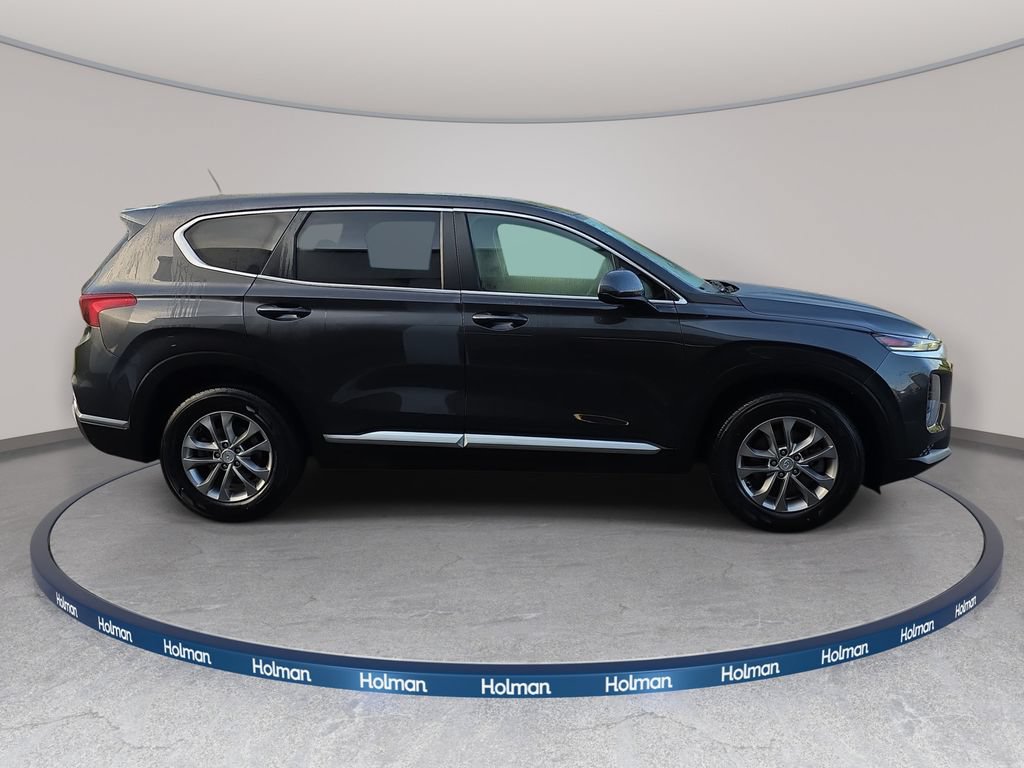 Used 2020 Hyundai Santa Fe SE AWD/4WD image 4