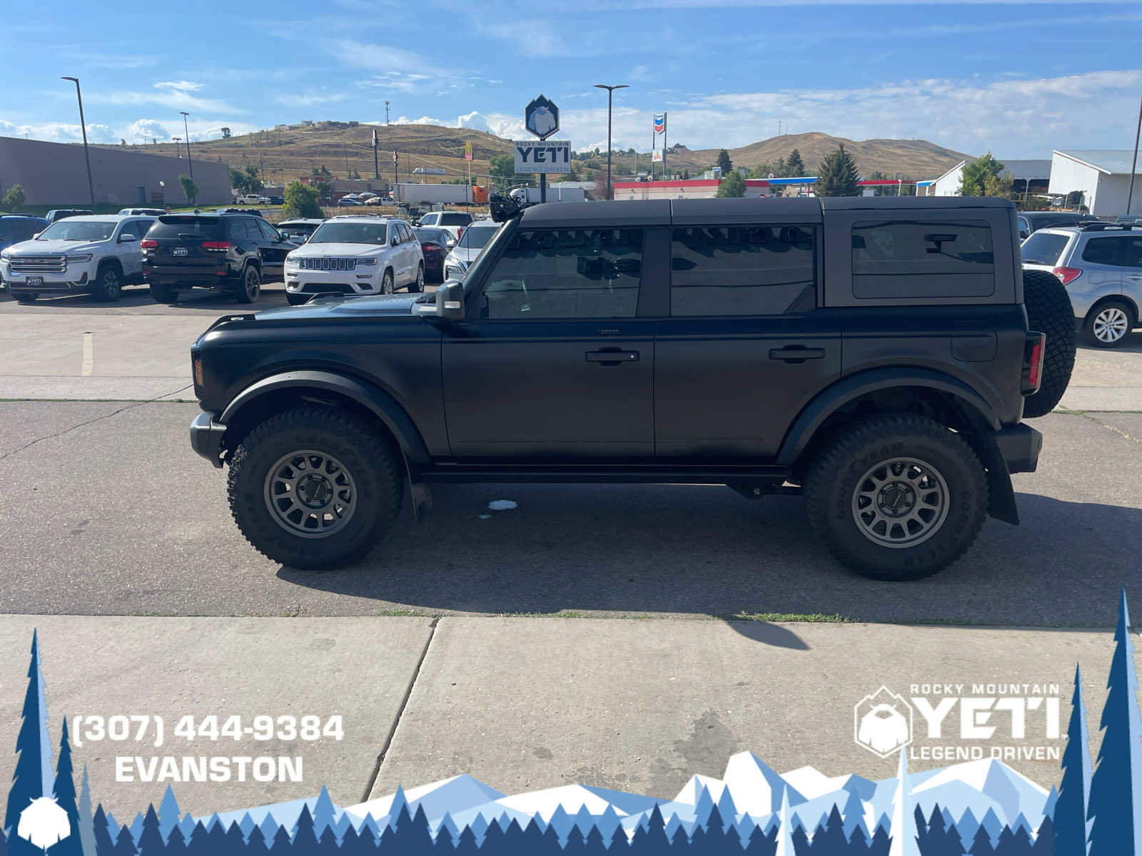 Used 2023 Ford Bronco Wildtrak image 6